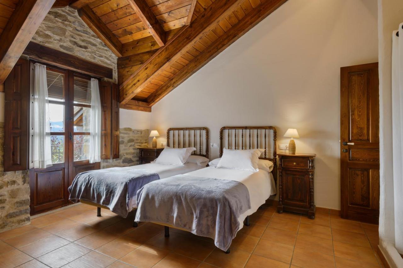 Os Ormos Casa Rural - Apartamentos - Habitaciones Эспуэндолас Экстерьер фото